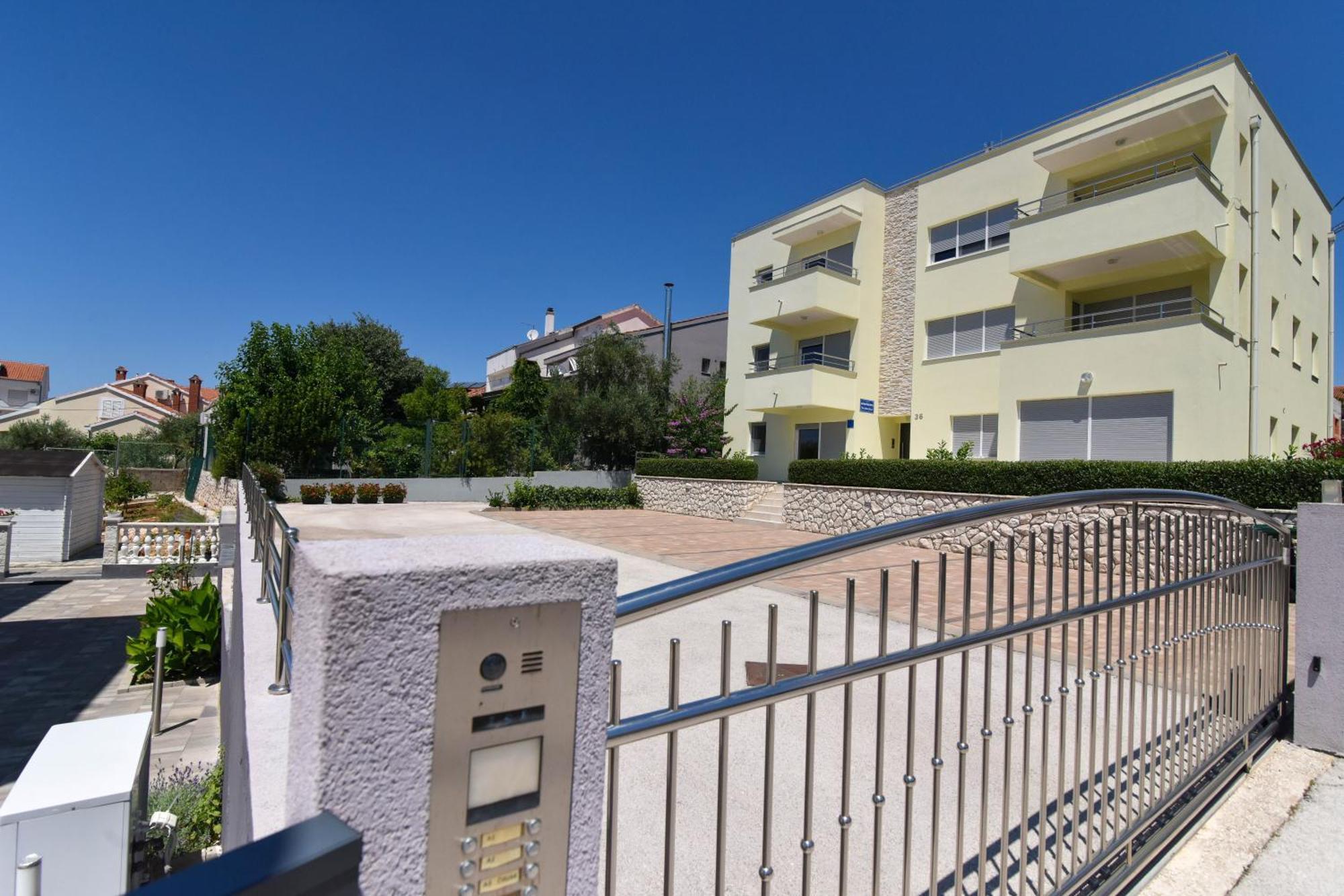 Apartments "The Little Prince" Задар Екстериор снимка
